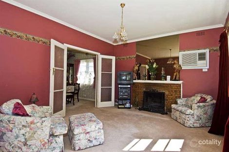 Property photo of 33 Bungay Street Watsonia VIC 3087