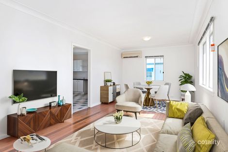 Property photo of 21 Seaford Street Wynnum QLD 4178