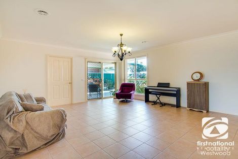 Property photo of 2/10 Filippin Court Werribee VIC 3030