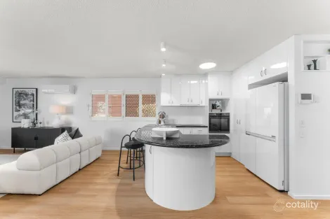 Property photo of 1/82 Esplanade Golden Beach QLD 4551