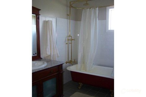 Property photo of 26 Fitzroy Street Narrabri NSW 2390