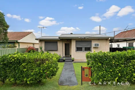 Property photo of 4 Ruskin Street Beresfield NSW 2322