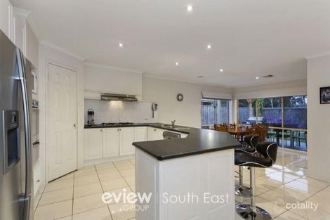 Property photo of 5 Fabriano Place Narre Warren South VIC 3805