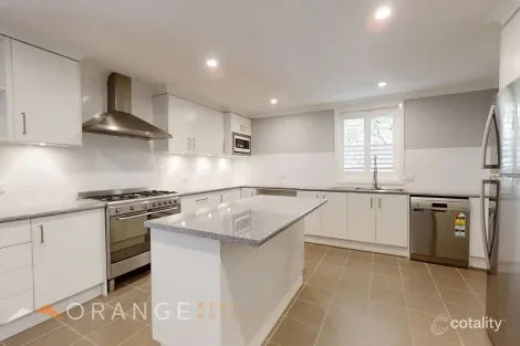 Property photo of 30 Mount Street Blayney NSW 2799