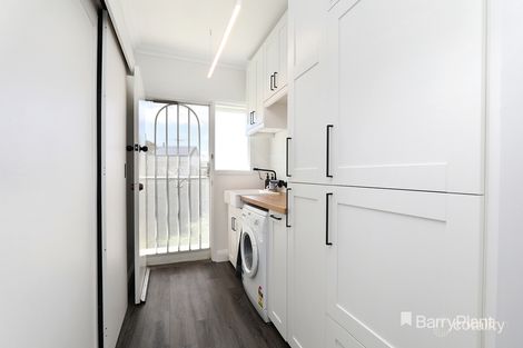 Property photo of 3 Erin Court Coolaroo VIC 3048