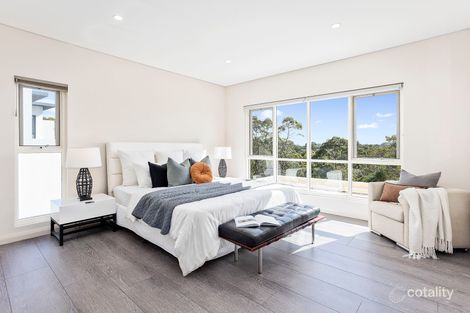 Property photo of 30 Sproule Road Illawong NSW 2234