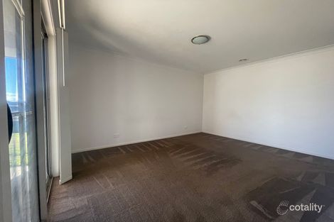 Property photo of 47 Sullivan Circuit Orange NSW 2800