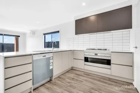 Property photo of 16 Dwarf Road Kalkallo VIC 3064