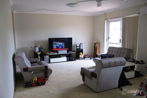 Property photo of 9/10 Oxley Crescent Port Macquarie NSW 2444