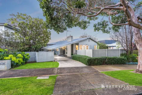40b South St, Belmont, VIC 3216