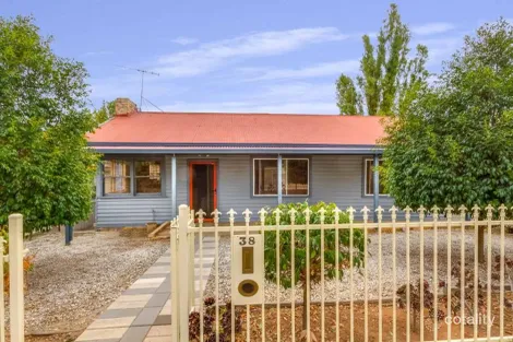 38 Valentine St, Ironbark, VIC 3550