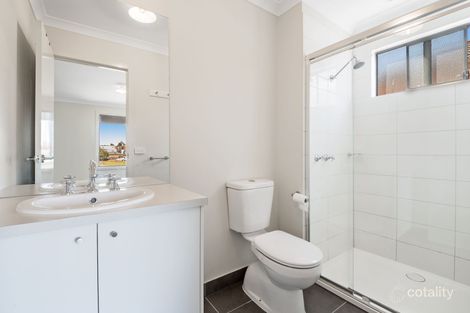 Property photo of 28A Serenity Way South Morang VIC 3752