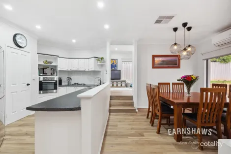 Property photo of 8 Nyanda Rise Jane Brook WA 6056