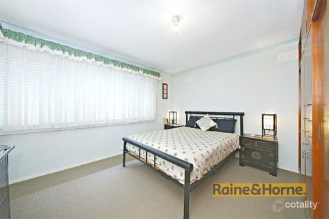 Property photo of 10 Chestnut Drive Banksia NSW 2216