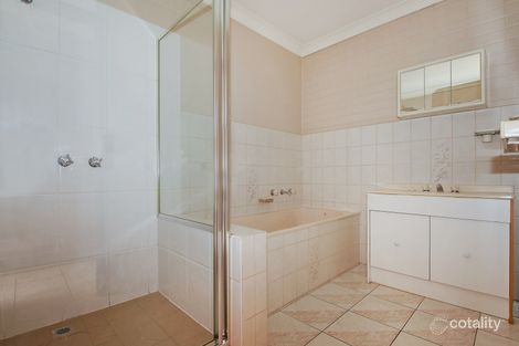 Property photo of 17 Colombera Circuit Wodonga VIC 3690