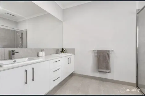 Property photo of 15 Ball Street Beveridge VIC 3753