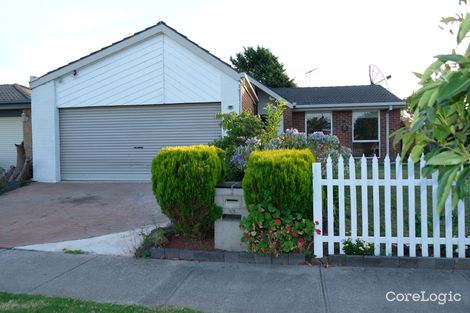 Property photo of 33 Norfolk Drive Narre Warren VIC 3805