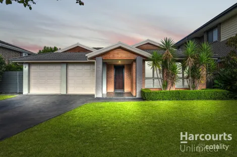 Property photo of 18 Shearer Place Colebee NSW 2761