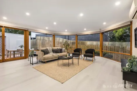 Property photo of 10 Louisa Place Templestowe VIC 3106