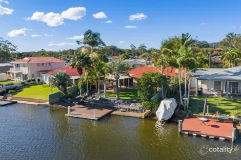 35 Victor Ave, Forster, NSW 2428