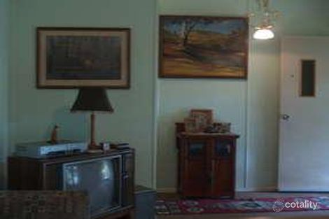 Property photo of 5 Watsonia Drive Leichhardt QLD 4305