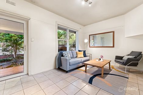 Property photo of 17 Dunstan Parade Port Melbourne VIC 3207