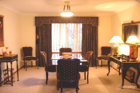 Property photo of 25 Chisholm Crescent Blaxland NSW 2774