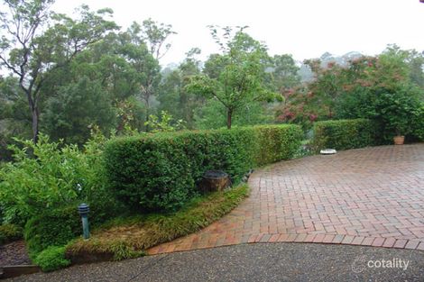 Property photo of 25 Chisholm Crescent Blaxland NSW 2774