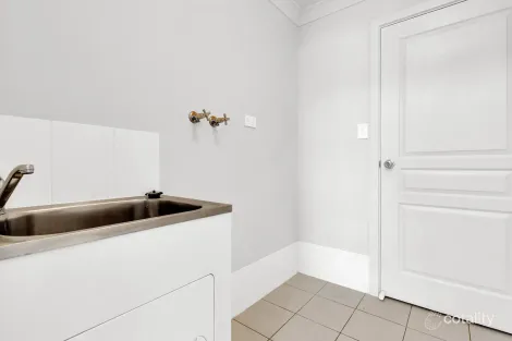 Property photo of 16 Central Boulevard Munno Para West SA 5115