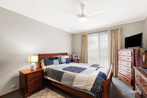 Property photo of 1 Roach Drive Altona Meadows VIC 3028