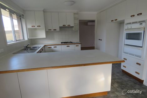 Property photo of 1 Balanu Place Giralang ACT 2617