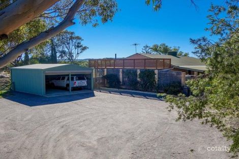 Property photo of 19 Adelaide Street Waggrakine WA 6530