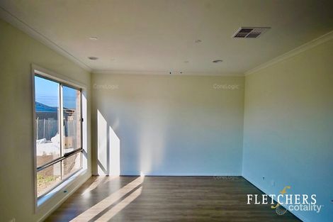 Property photo of 5 Lucid Crescent Clyde VIC 3978