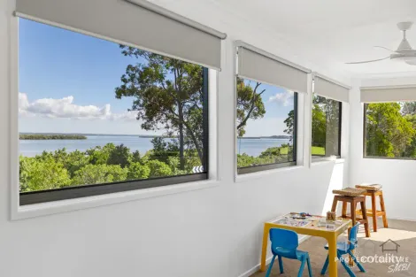 Property photo of 146 Jackson Road Russell Island QLD 4184