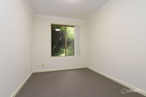 Property photo of 5 Forest Walk Kardinya WA 6163