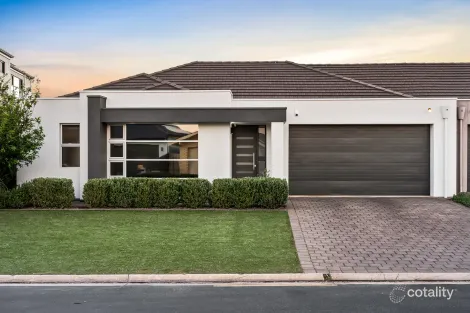32a The Annie Watt Cct, West Lakes Shore, SA 5020