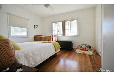 Property photo of 103 Milsom Street Coorparoo QLD 4151