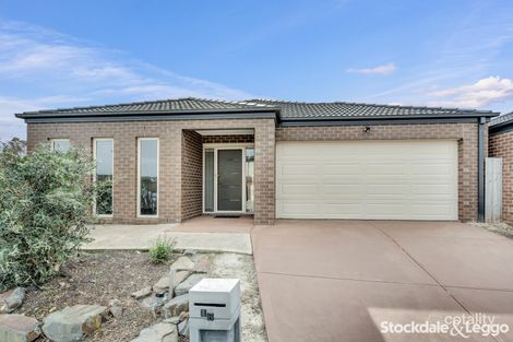Property photo of 18 Ajana Drive Craigieburn VIC 3064