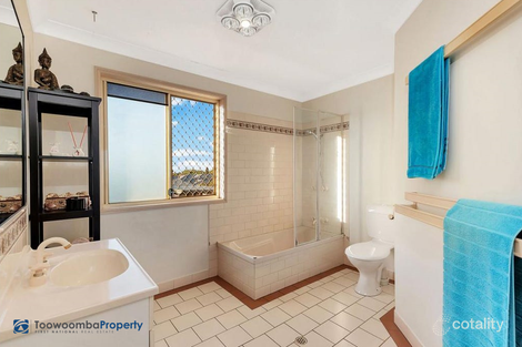 Property photo of 3/249 Nelson Street Kearneys Spring QLD 4350