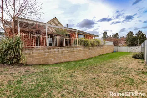 Property photo of 8 Wright Place Windradyne NSW 2795
