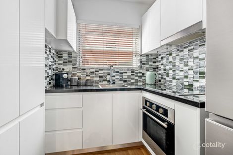 Property photo of 9/9 Grafton Crescent Dee Why NSW 2099