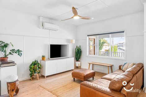 Property photo of 16 Mountain Road Austinmer NSW 2515
