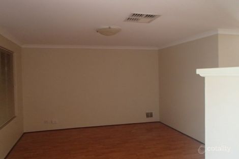 Property photo of 18 Chungking Grove Stratton WA 6056