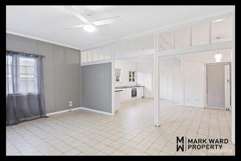 Property photo of 33 Massinger Street Salisbury QLD 4107