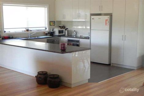 Property photo of 15 Raglan Place East Axedale VIC 3551