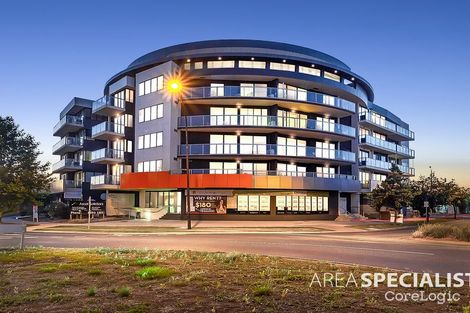 Property photo of 27/1 Woodward Way Caroline Springs VIC 3023