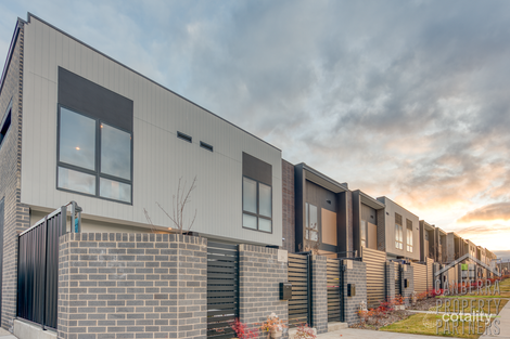 3a Woodberry Ave, Coombs, ACT 2611