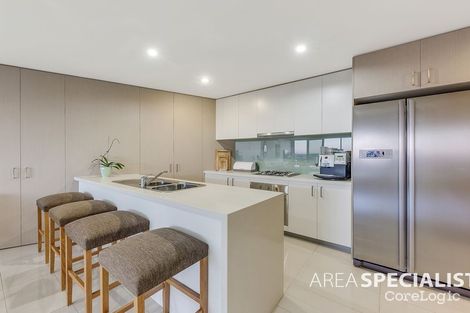 Property photo of 27/1 Woodward Way Caroline Springs VIC 3023