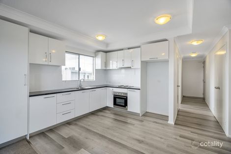 Property photo of 17/62A Wheeler Road Hamilton Hill WA 6163