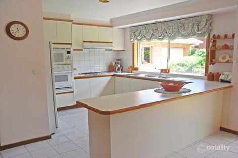 Property photo of 5 Rule Close Mill Park VIC 3082